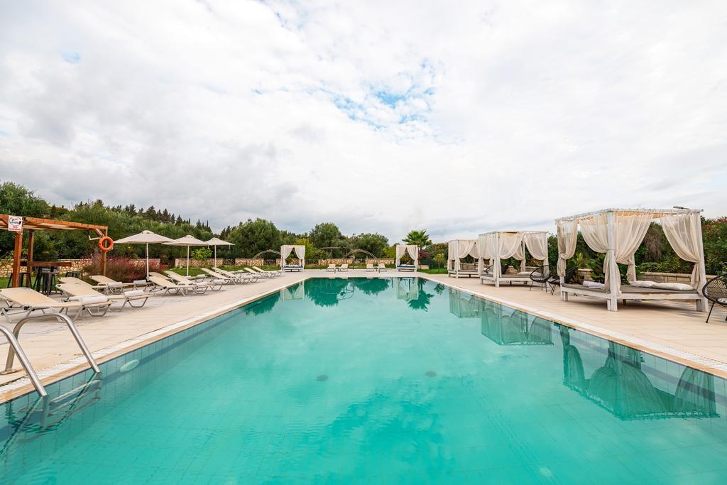 Ekati Hotel Kavos Bagian luar foto