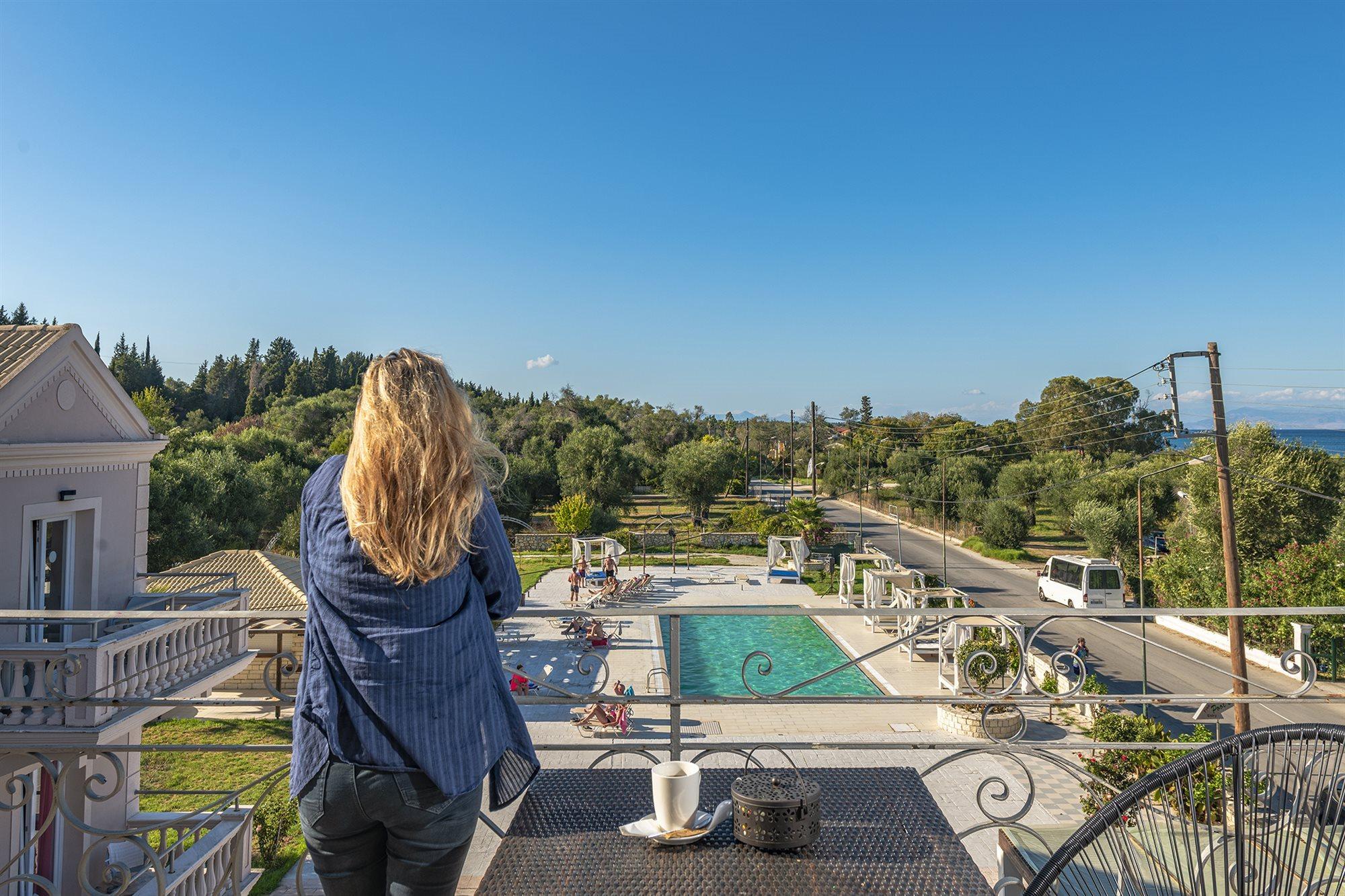 Ekati Hotel Kavos Bagian luar foto